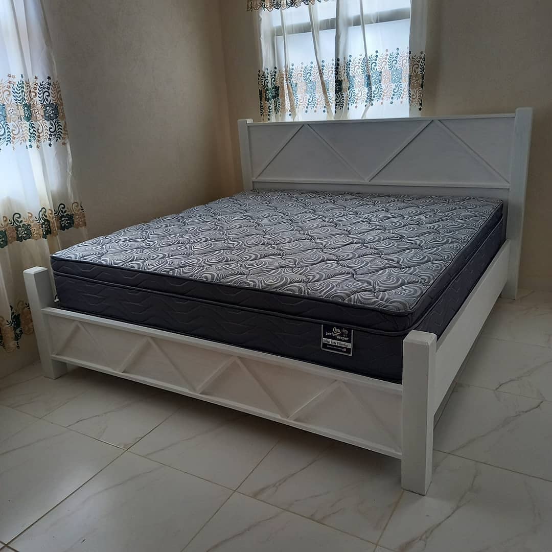 Marcus King Bed